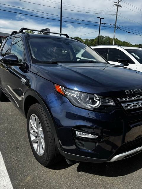 Used 2017 Land Rover Discovery Sport HSE image 4