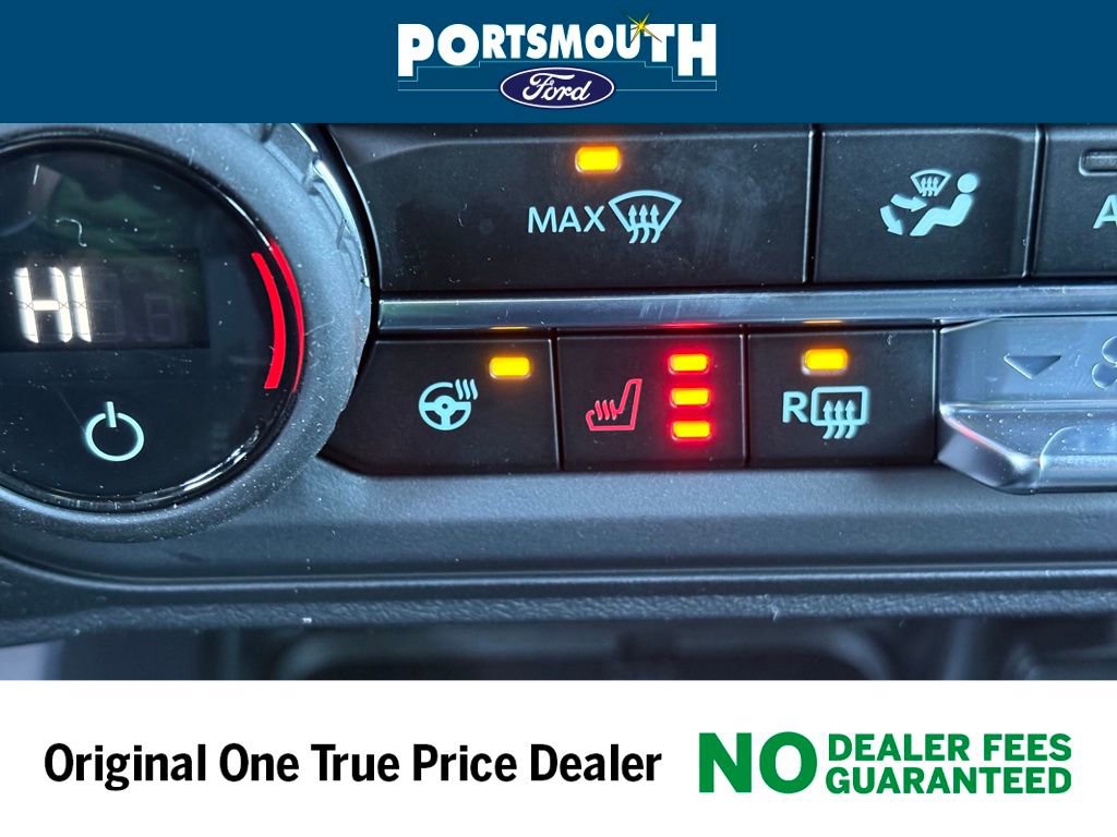 New 2025 Ford Bronco Badlands image 16