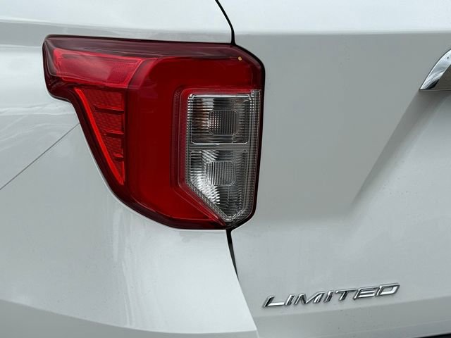 Certified 2023 Ford Explorer Limited w/ Limited Technology Package AWD/4WD image 31