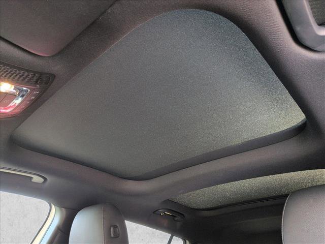 Used 2024 Mercedes-Benz EQB 250+ image 16