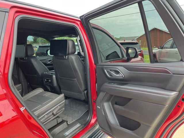Used 2022 Chevrolet Tahoe RST w/ Luxury Package AWD/4WD image 19