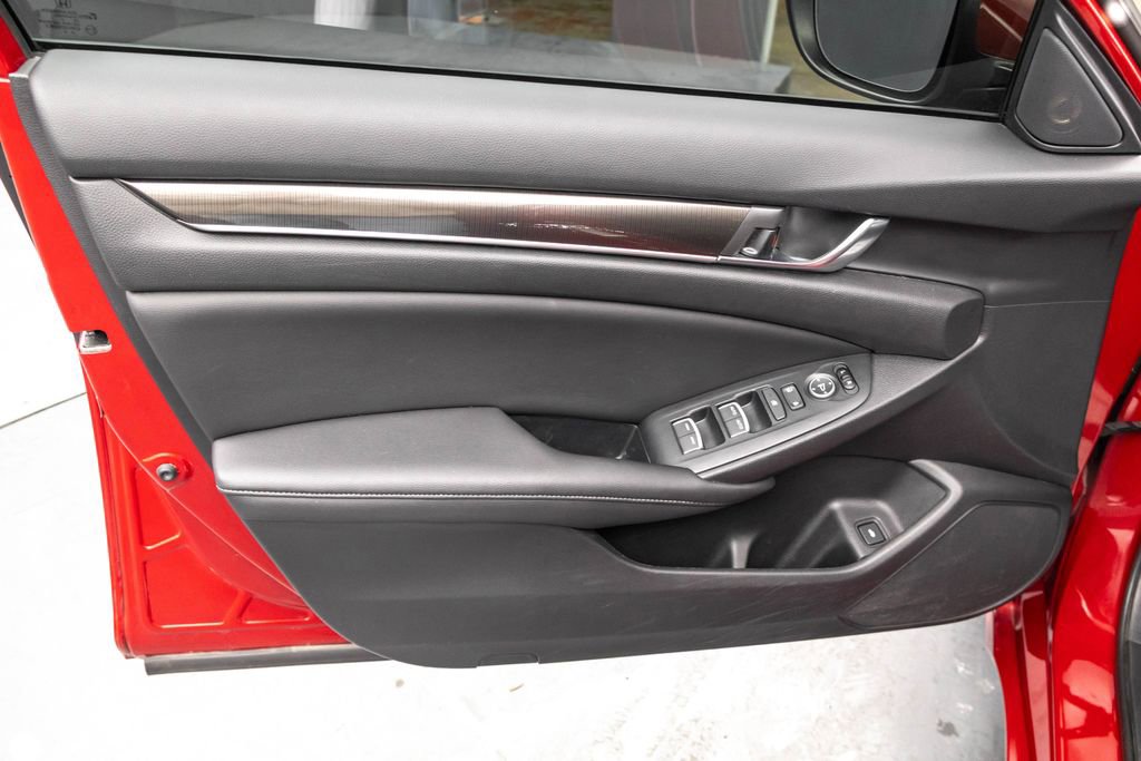 Used 2019 Honda Accord Sport image 21