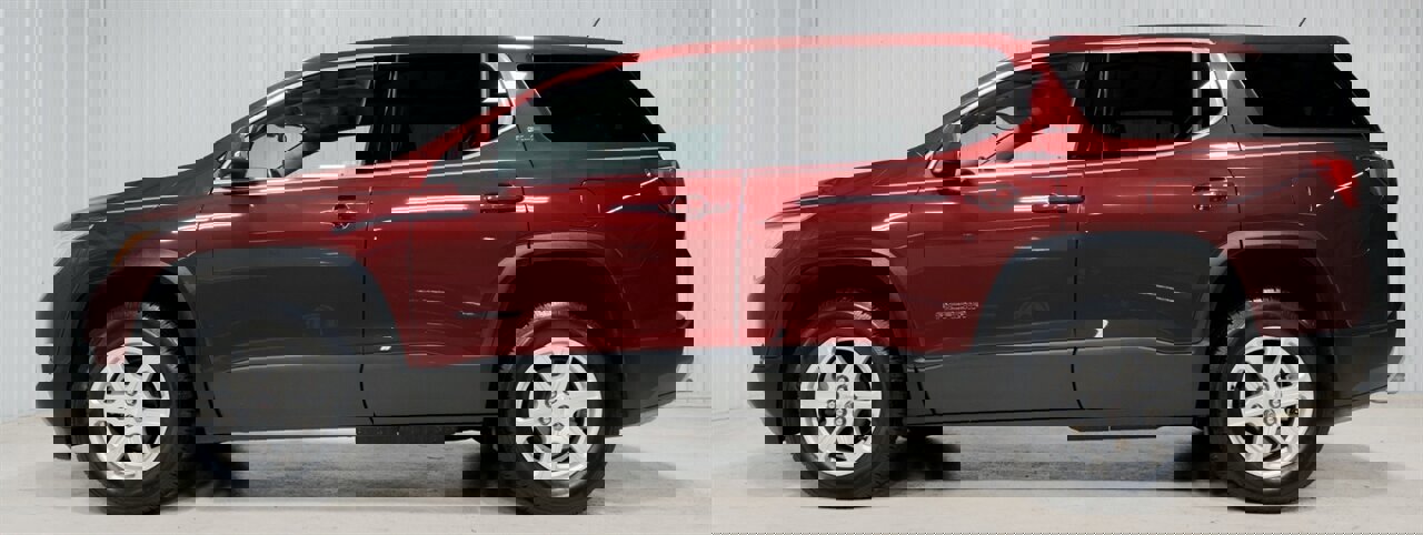 Used 2018 GMC Acadia SLE w/ LPO, Floor Liner Package image 2