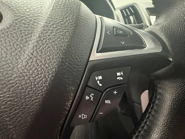 Used 2019 Ford Edge SEL w/ Equipment Group 201A AWD/4WD image 20
