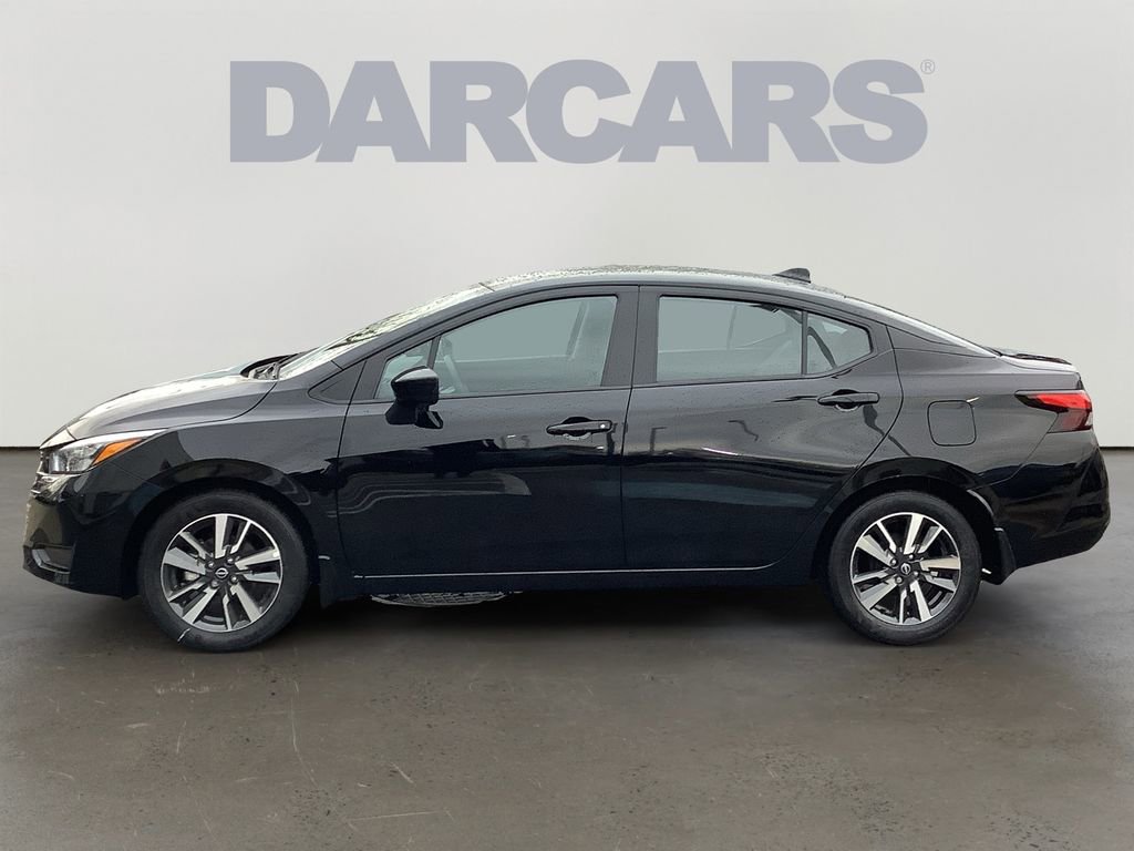 Used 2025 Nissan Versa SV w/ Trunk Package image 4