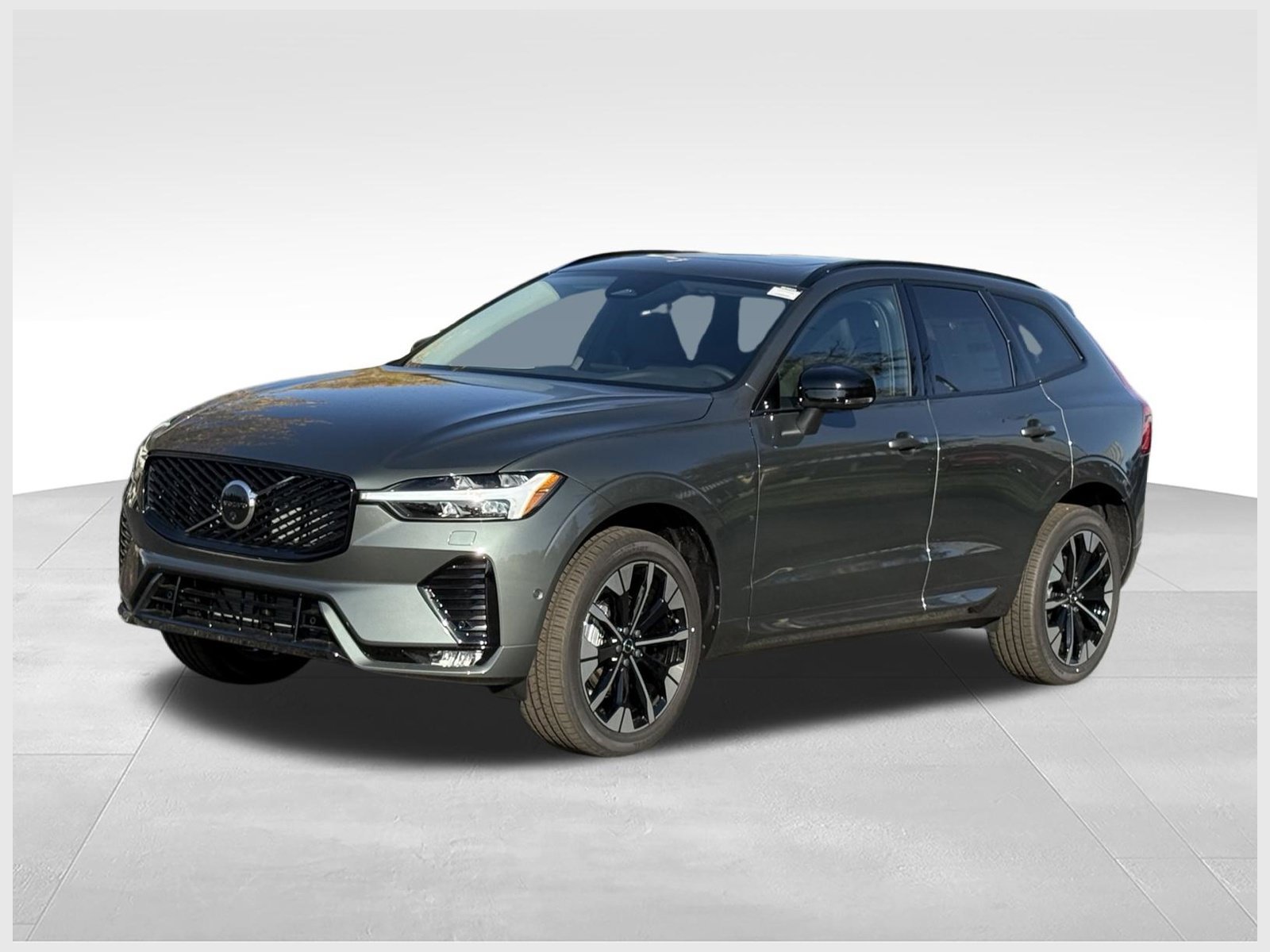 New 2027 Volvo XC60 B5 Plus AWD/4WD 360° Tour