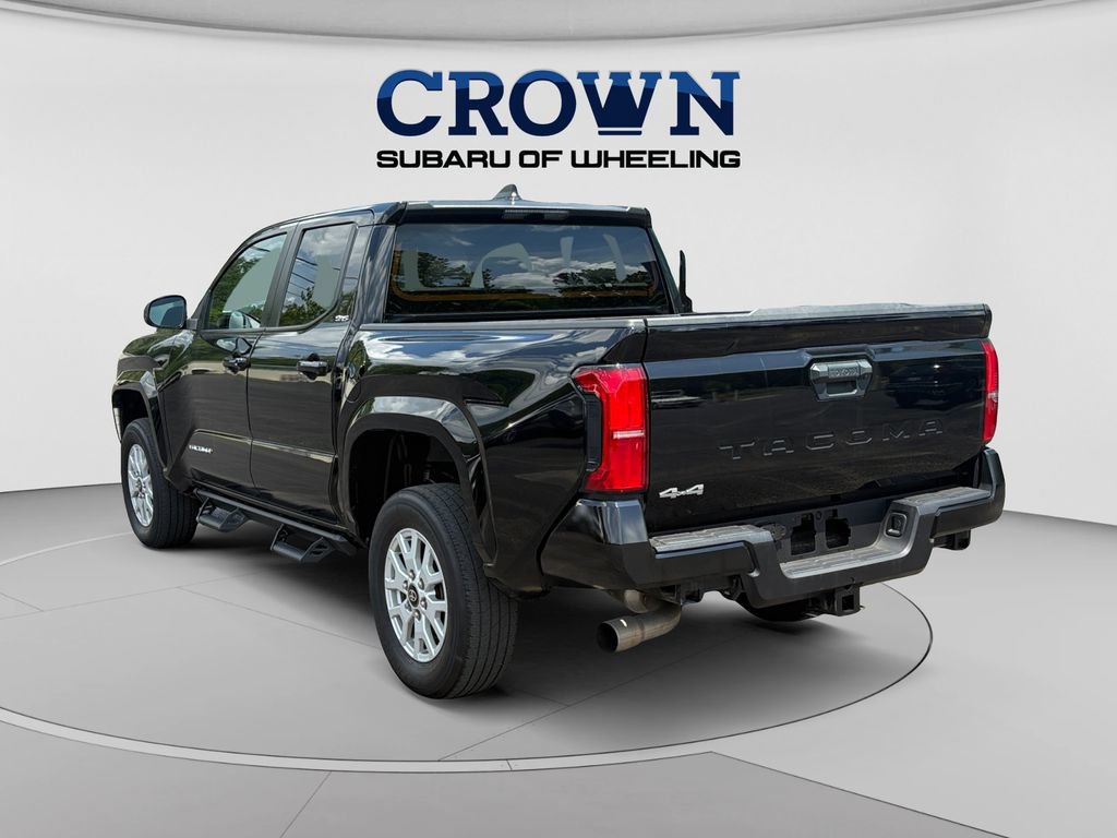 Used 2024 Toyota Tacoma SR5 AWD/4WD image 5