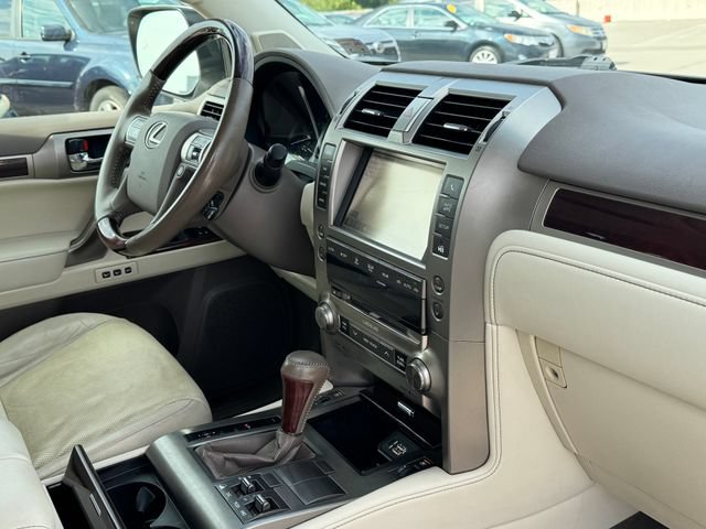 Used 2017 Lexus GX 460 Premium AWD/4WD image 10
