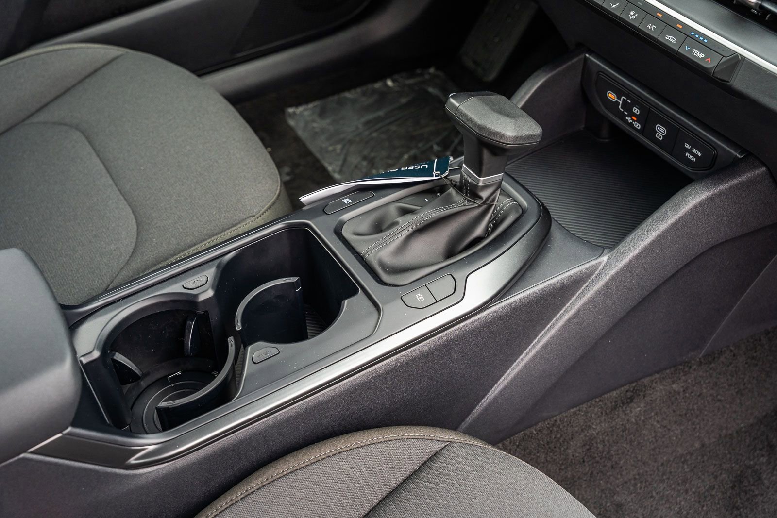 New 2026 Kia K4 LXS image 8