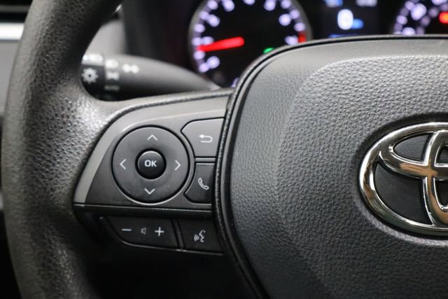 Used 2022 Toyota RAV4 XLE AWD/4WD image 24