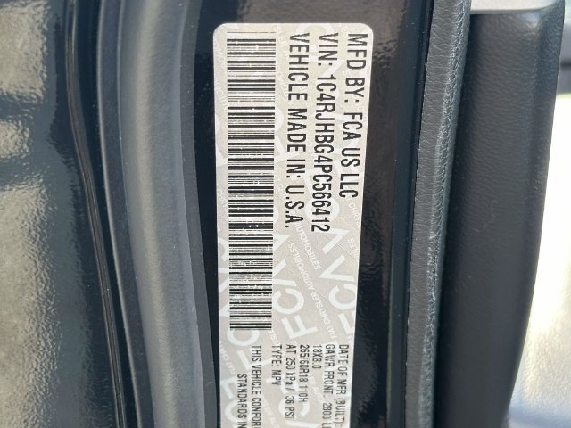 Used 2023 Jeep Grand Cherokee Limited AWD/4WD image 27