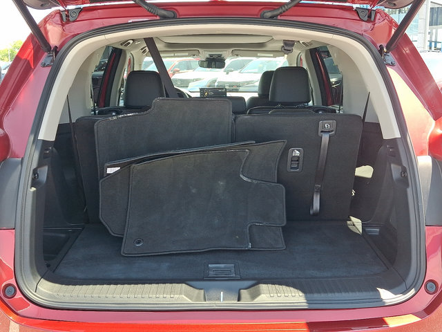 Certified 2025 Honda Pilot Touring image 31