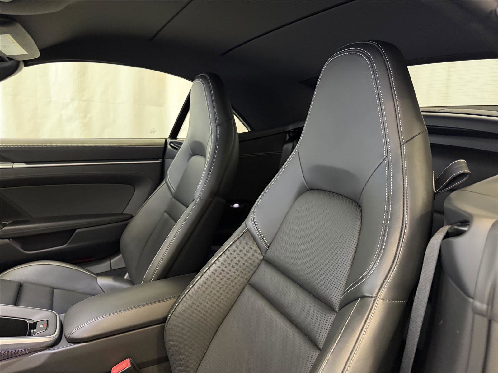 Certified 2022 Porsche 911 Carrera 4S image 24