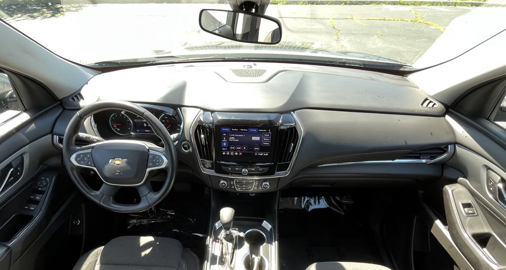 Certified 2021 Chevrolet Traverse LT FWD image 11