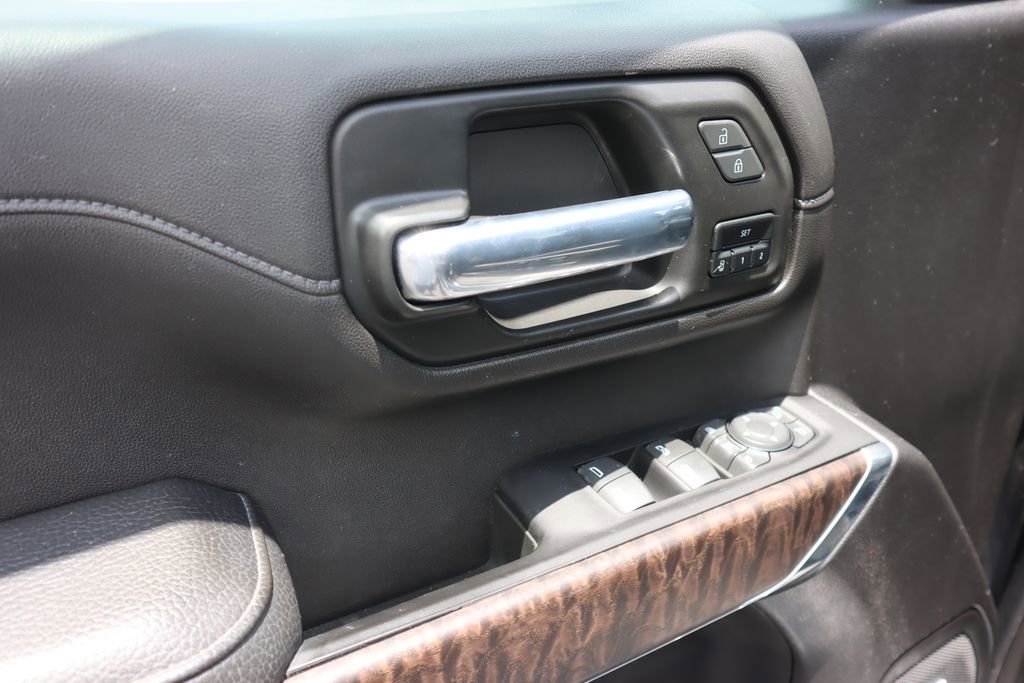 Used 2023 GMC Sierra 2500 Denali w/ Denali Ultimate Package image 21