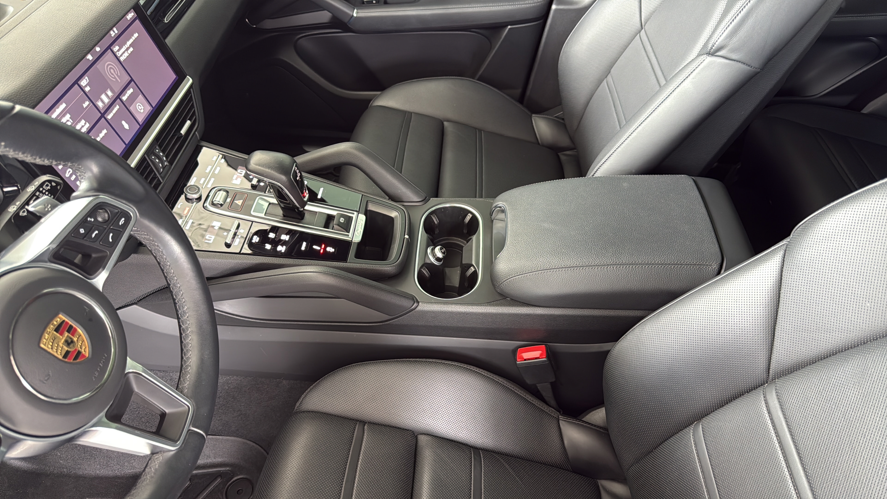 Used 2021 Porsche Cayenne S AWD/4WD image 19