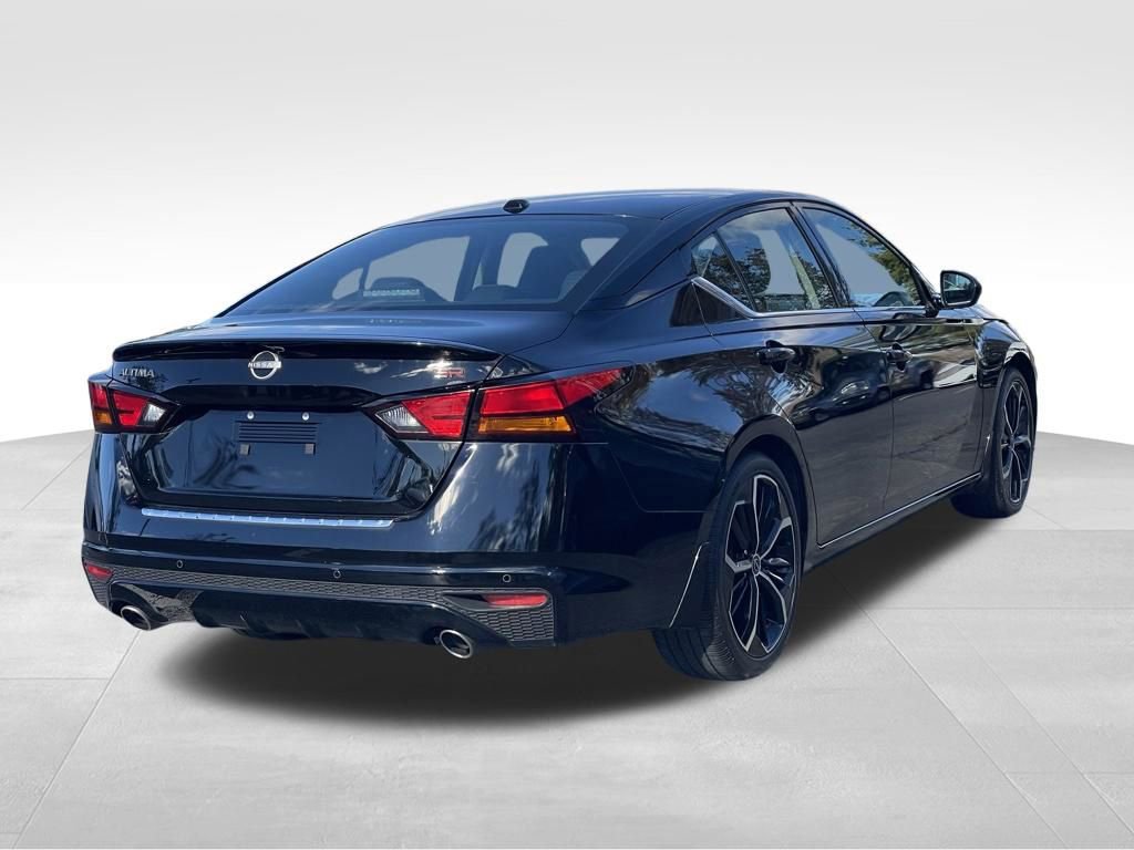 Certified 2023 Nissan Altima 2.5 SR AWD/4WD image 4