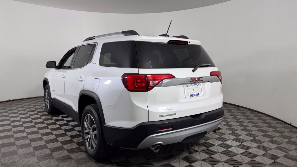 Used 2017 GMC Acadia SLE FWD image 6