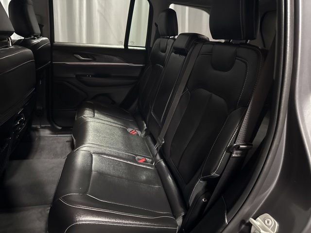 Used 2024 Jeep Grand Cherokee Limited AWD/4WD image 28