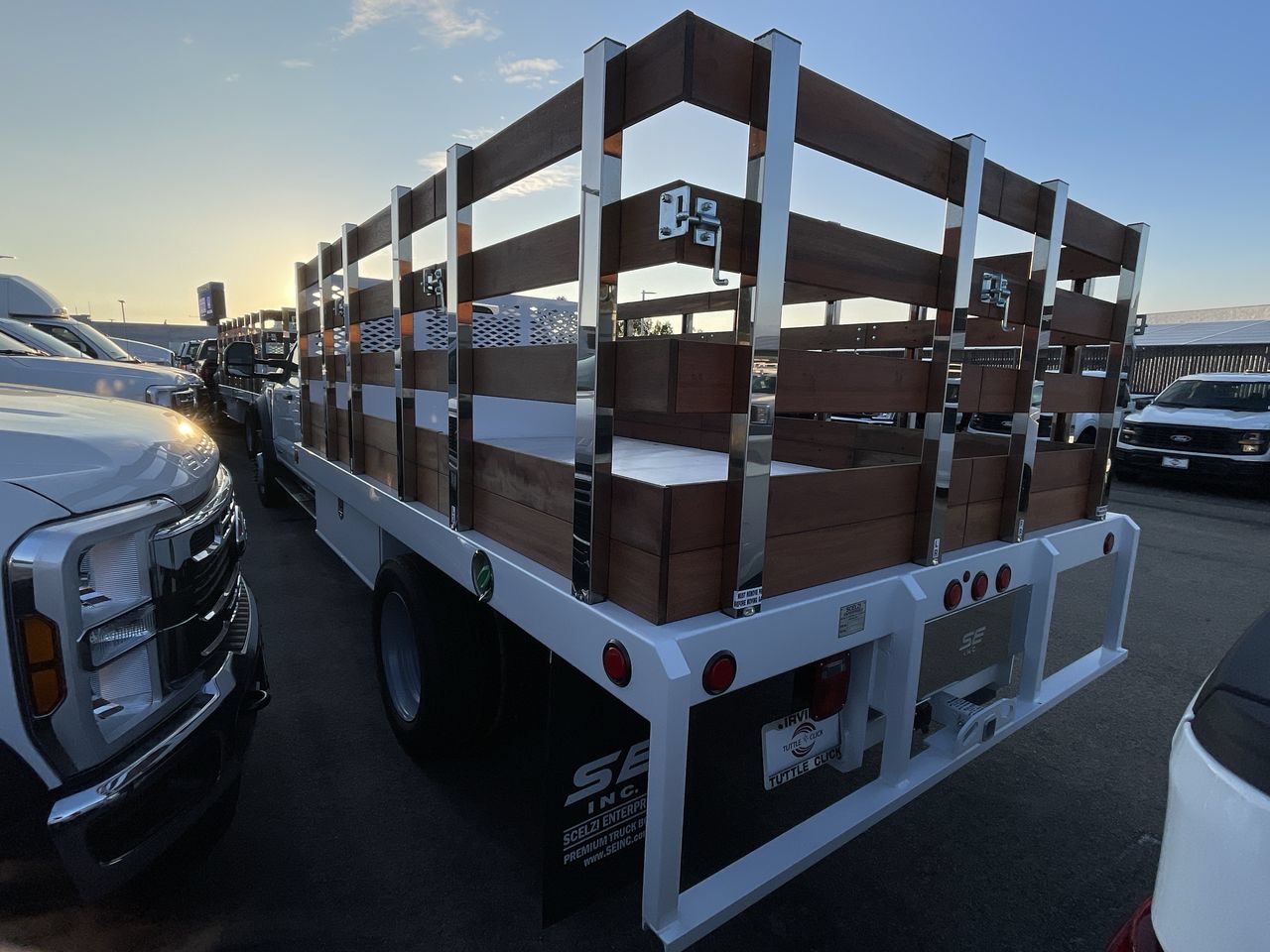 New 2026 Ford F450 XL w/ XL Chrome Package RWD image 3