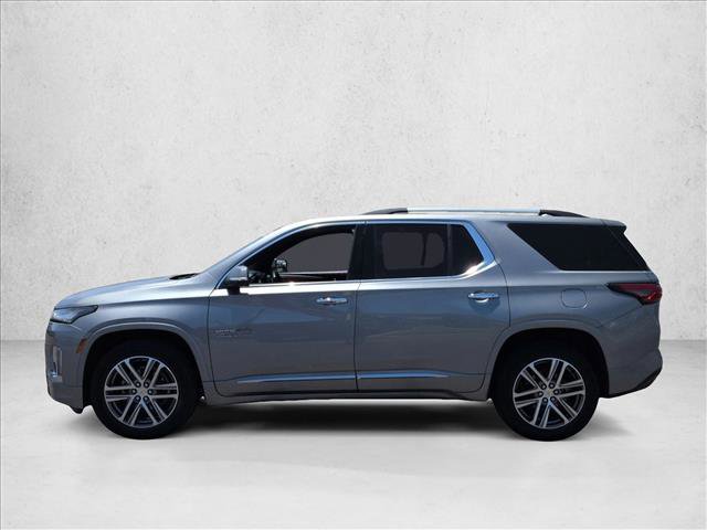 Used 2023 Chevrolet Traverse High Country FWD image 5