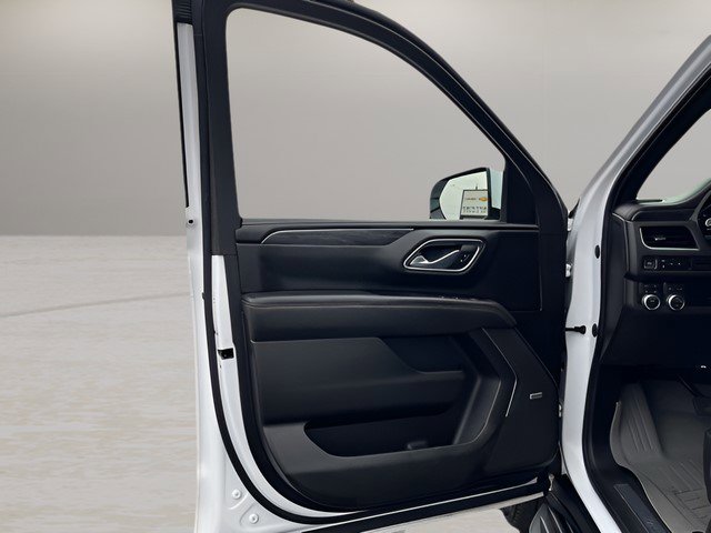 Certified 2023 GMC Yukon SLT AWD/4WD image 8