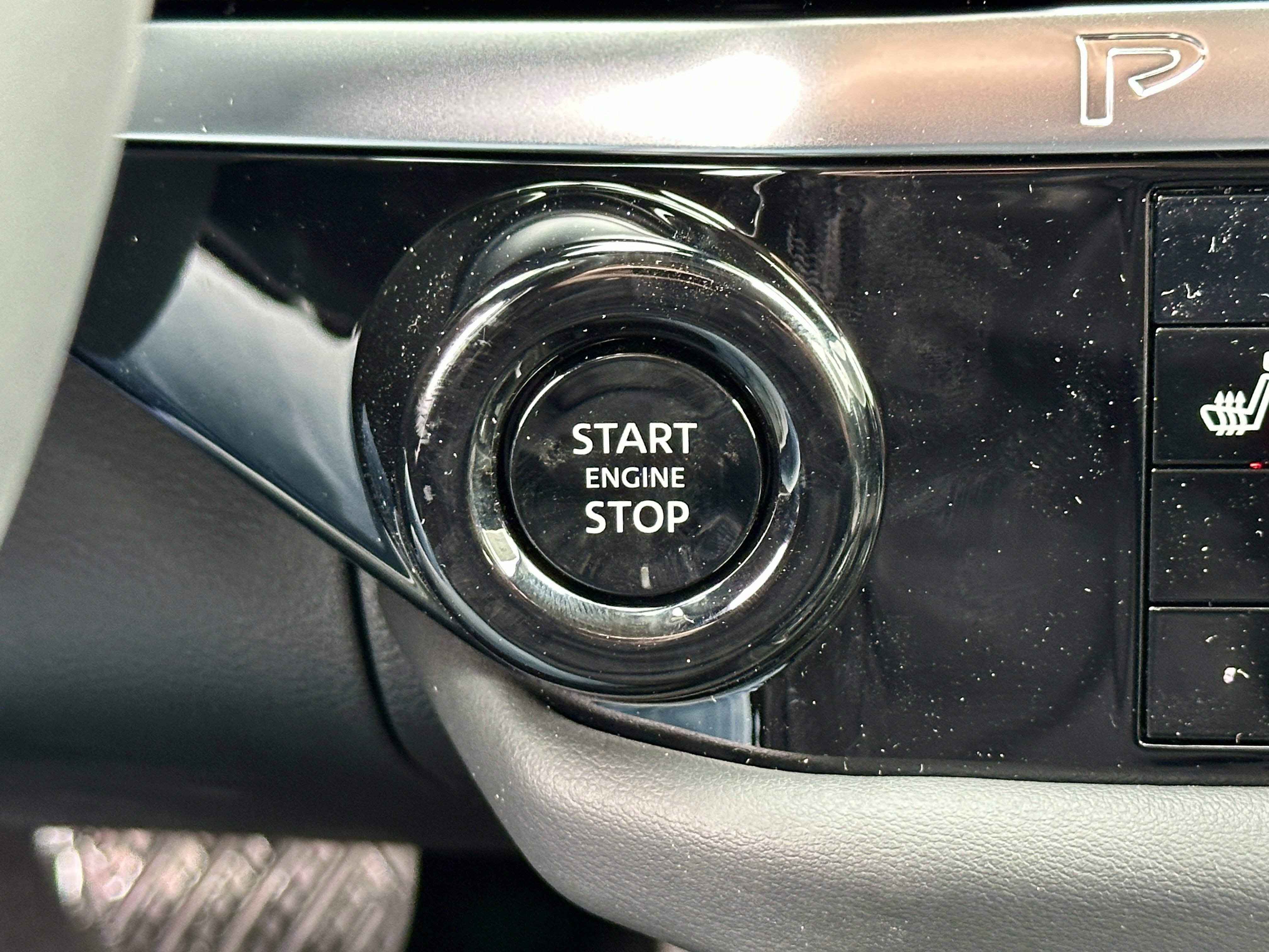 New 2026 Nissan Pathfinder SL AWD/4WD image 17
