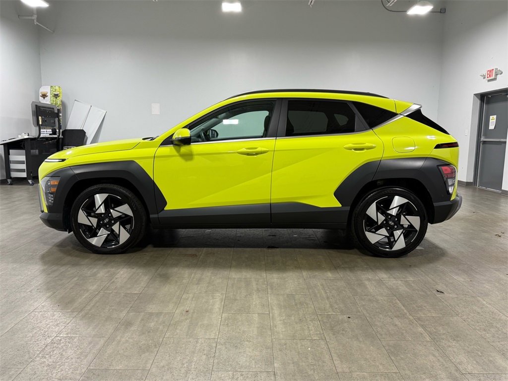 Used 2024 Hyundai Kona Limited image 7