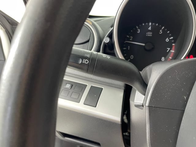 Used 2010 MAZDA MAZDA3 i Touring FWD image 13
