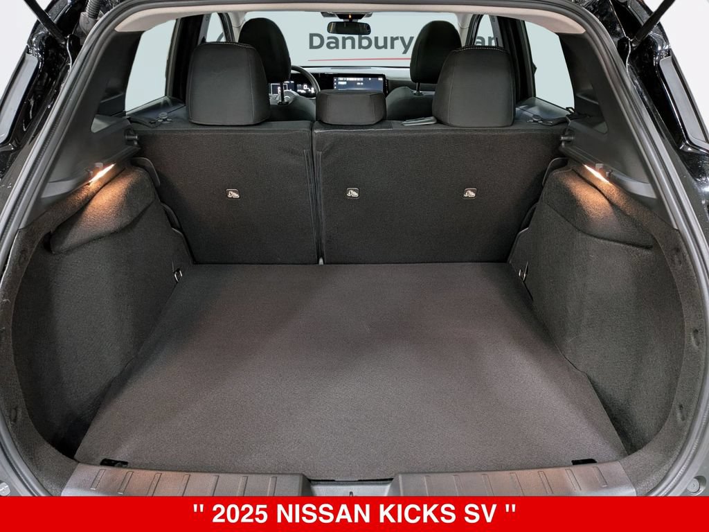 Certified 2025 Nissan Kicks SV w/ SV Premium Package AWD/4WD image 31