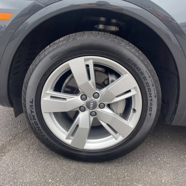 Used 2018 Audi Q5 2.0T Premium Plus AWD/4WD image 19