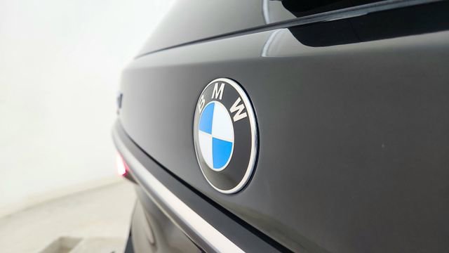 Used 2026 BMW X7 xDrive40i image 17