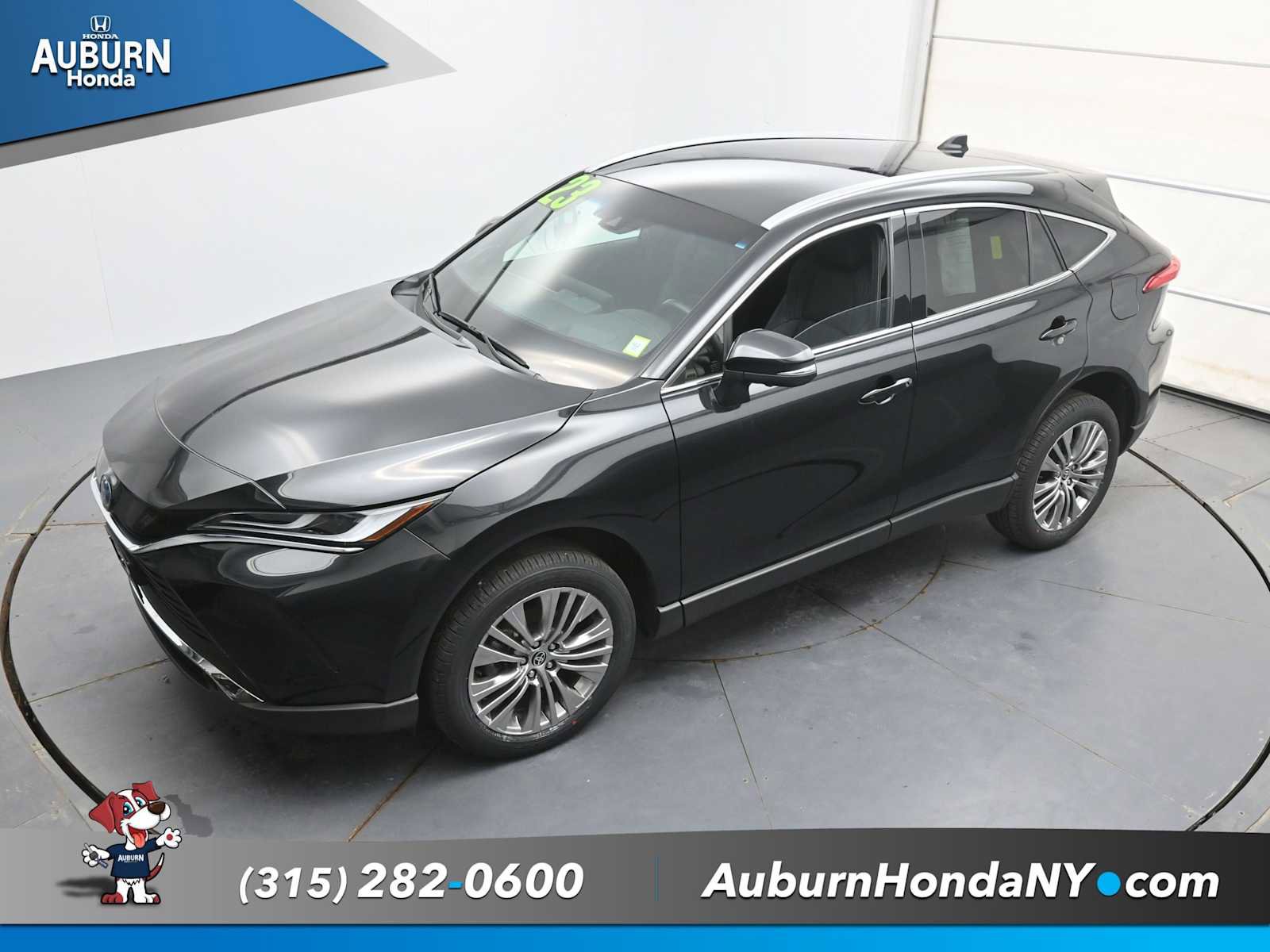 Used 2023 Toyota Venza Limited image 26