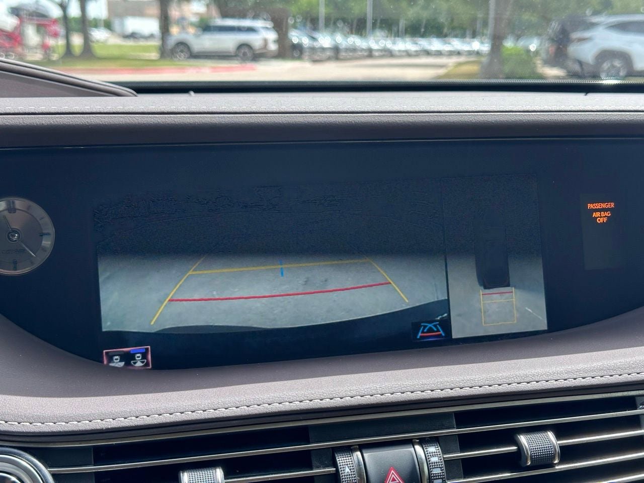 Used 2019 Lexus LS 500 w/ Interior Upgrade Package RWD image 30