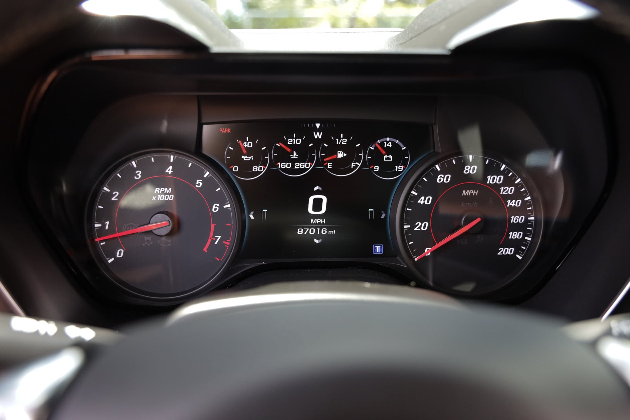 Used 2016 Chevrolet Camaro SS RWD image 32