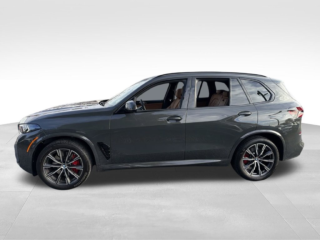 Used 2025 BMW X5 xDrive40i w/ M Sport Package AWD/4WD image 5