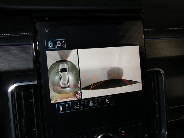 Used 2024 GMC Acadia Denali w/ Super Cruise Package image 21