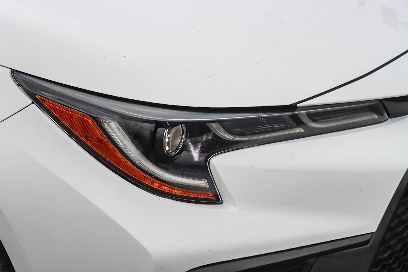 Used 2022 Toyota Corolla SE w/ Carpet Mat Package (TMS) image 7