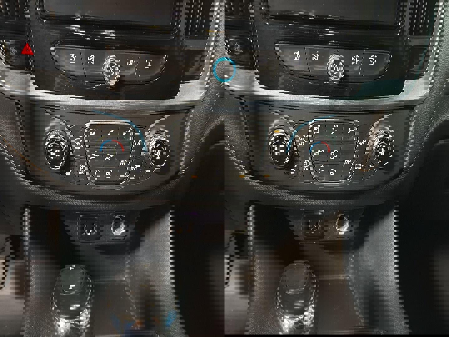 Used 2020 Chevrolet Traverse LT w/ LPO, Cargo Package image 18