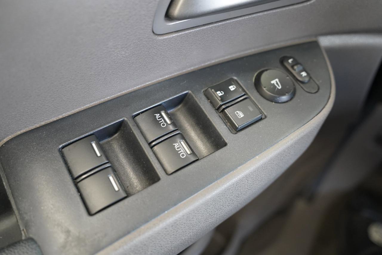 Used 2011 Honda Odyssey EX-L image 27