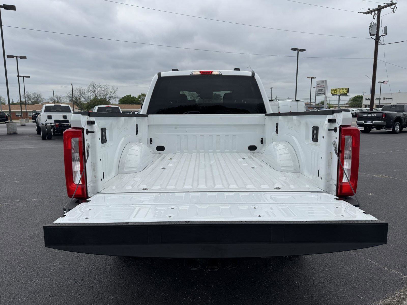 Used 2024 Ford F250 XLT w/ FX4 Off-Road Package image 29