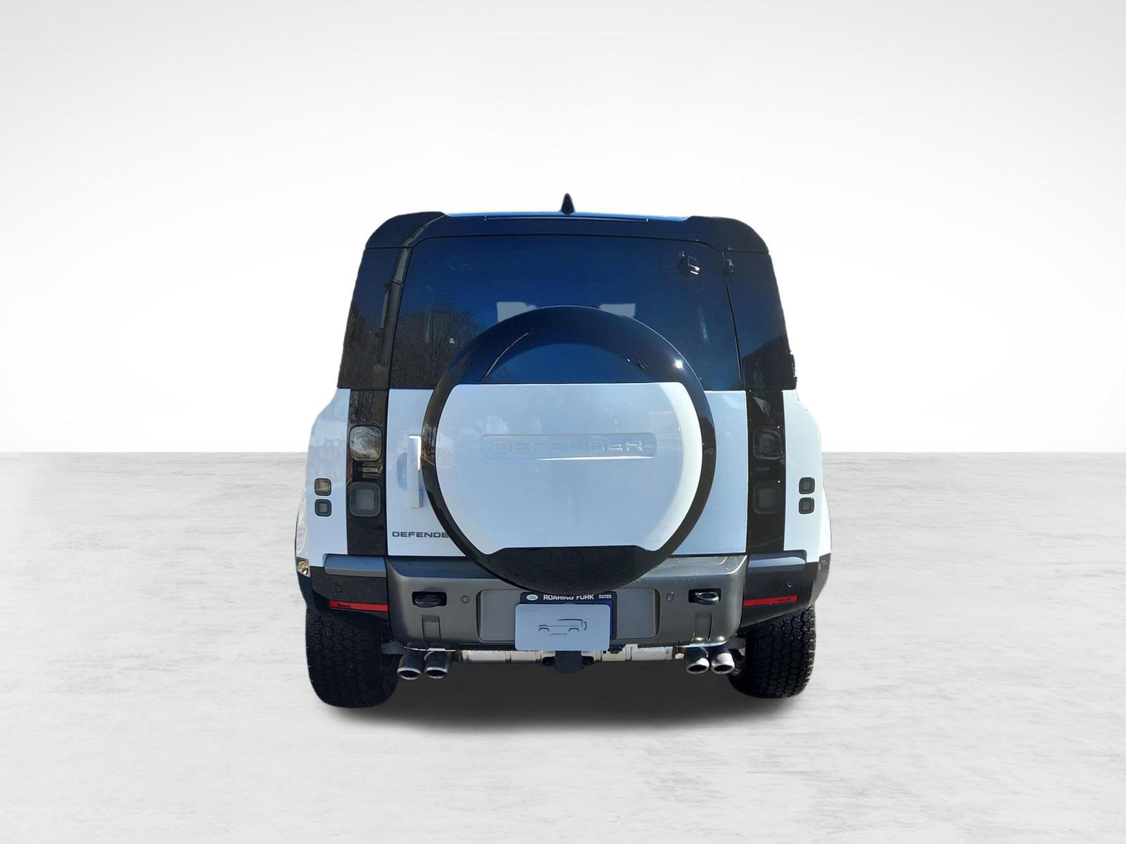 New 2026 Land Rover Defender 90 V8 image 9