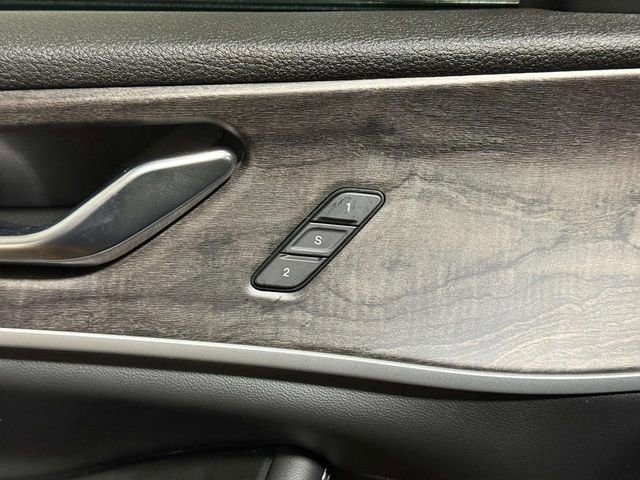 Used 2024 Jeep Grand Cherokee Limited 4xe w/ Luxury Tech Group II image 22