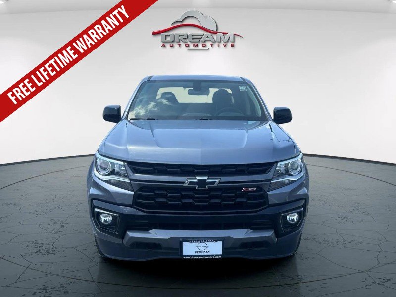 Used 2021 Chevrolet Colorado Z71 AWD/4WD image 2