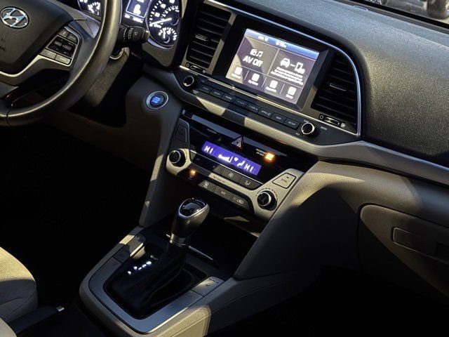 Used 2018 Hyundai Elantra Value Edition image 24