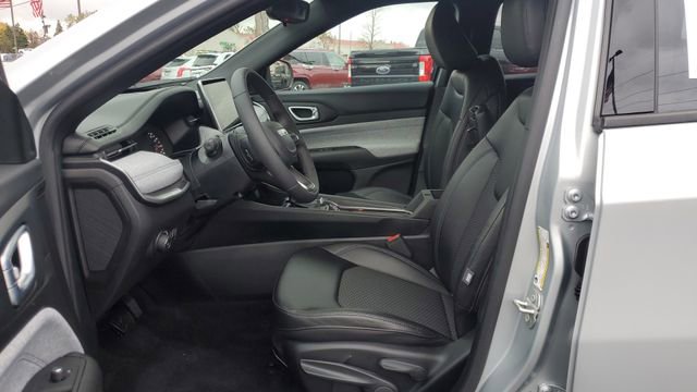 Certified 2024 Jeep Compass Latitude image 5