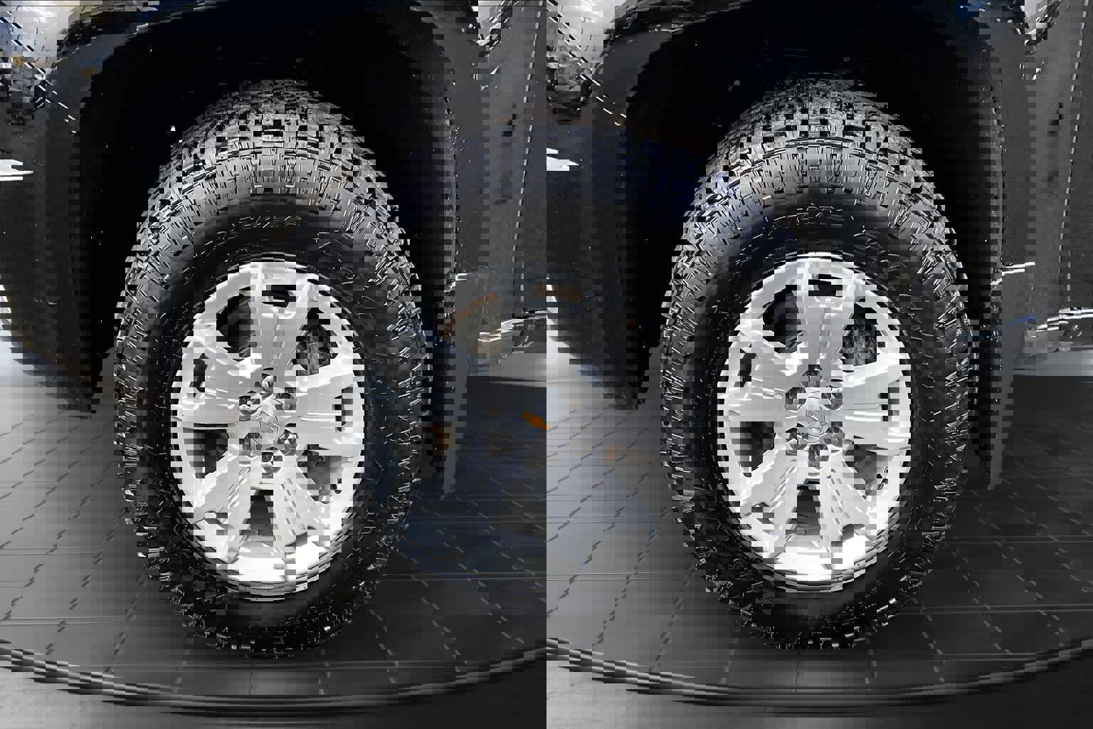 Used 2016 Chevrolet Colorado Z71 image 8