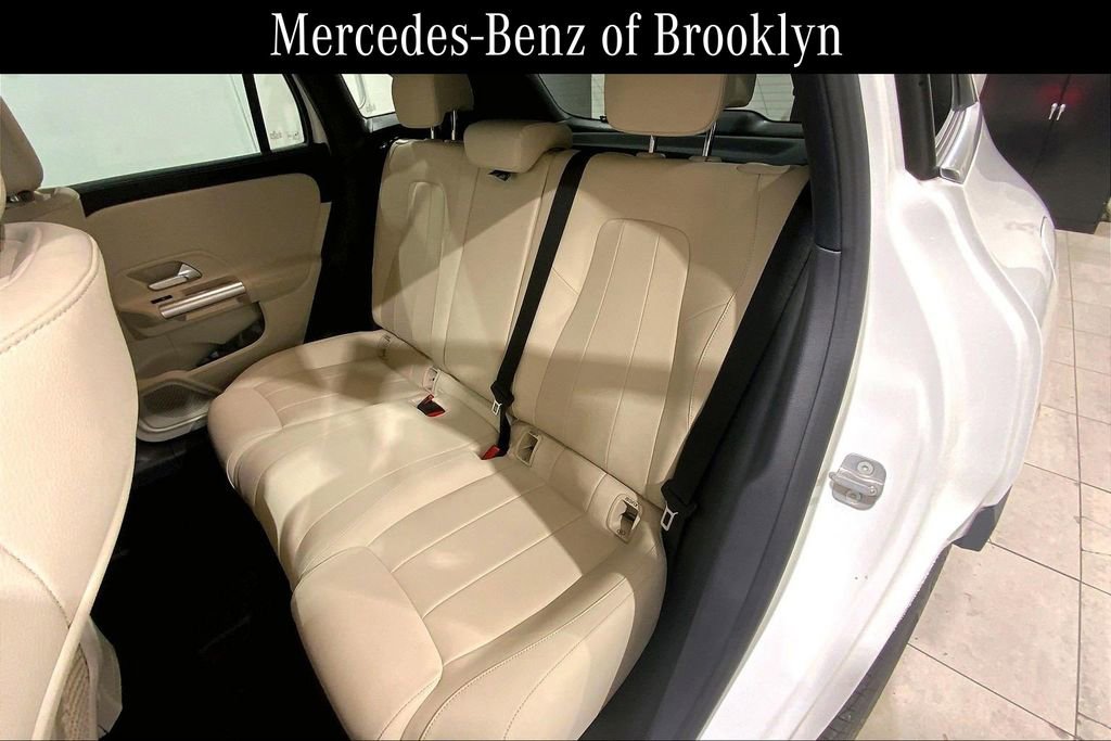 Certified 2025 Mercedes-Benz GLA 250 4MATIC image 20