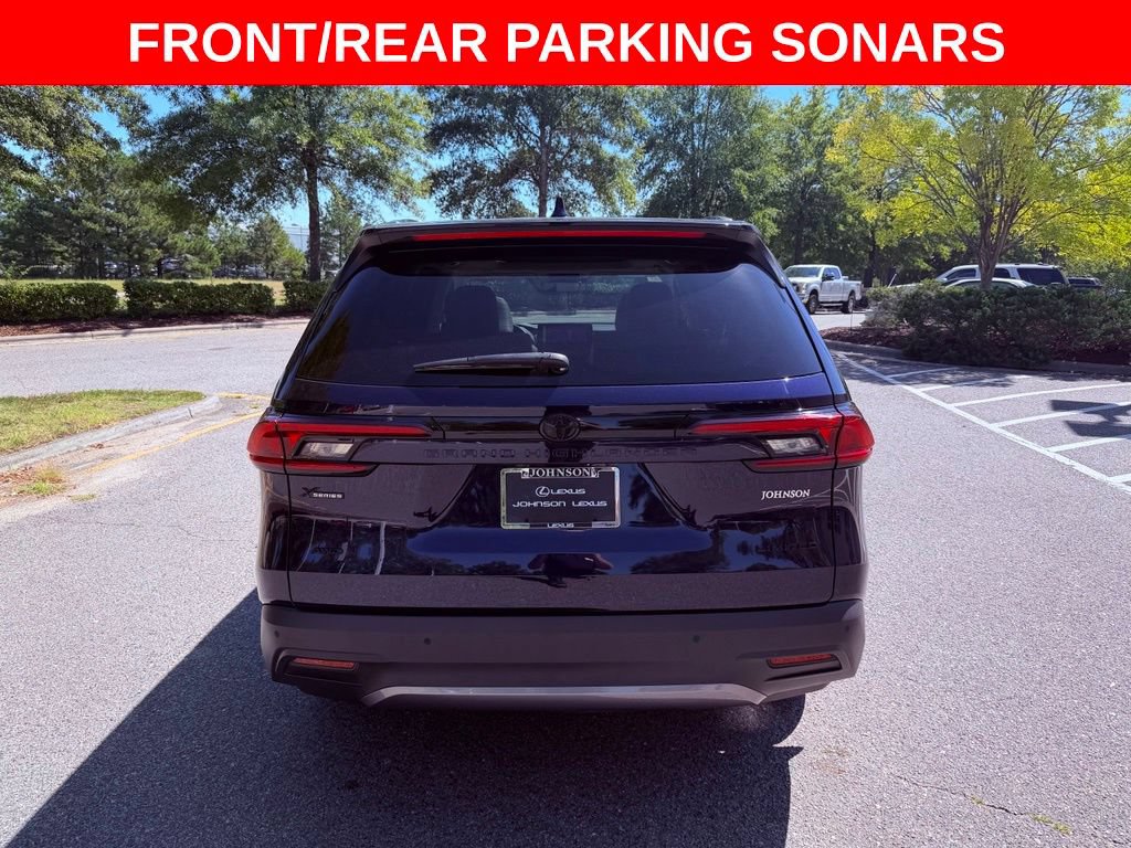 Used 2025 Toyota Grand Highlander AWD image 6