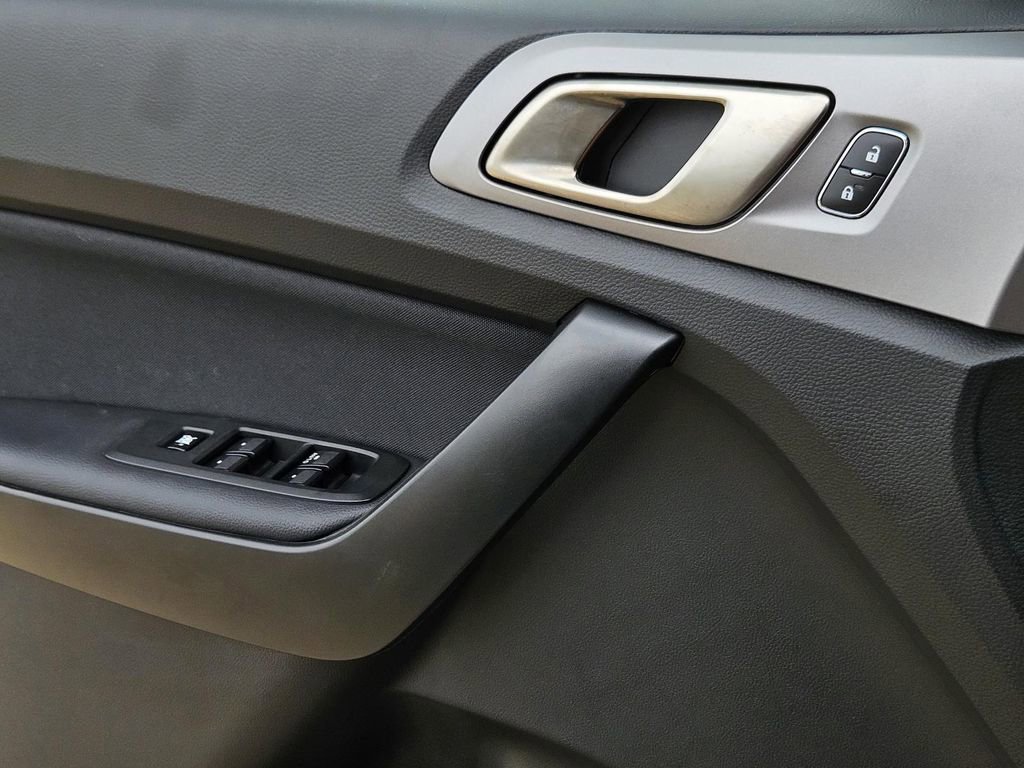 Used 2023 Ford Ranger XLT w/ Equipment Group 301A Mid image 22